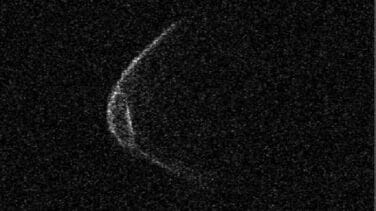 El asteroide del 29 de abril se acerca a la Tierra con mascarilla
