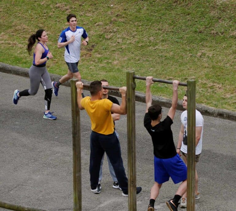 Se suprimen las limitaciones para los niños y el deporte en las zonas en Fase 2