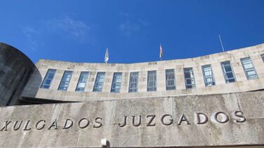 Condenado a 11 años por abusos sexuales continuados a su hijastra menor de edad en Vigo