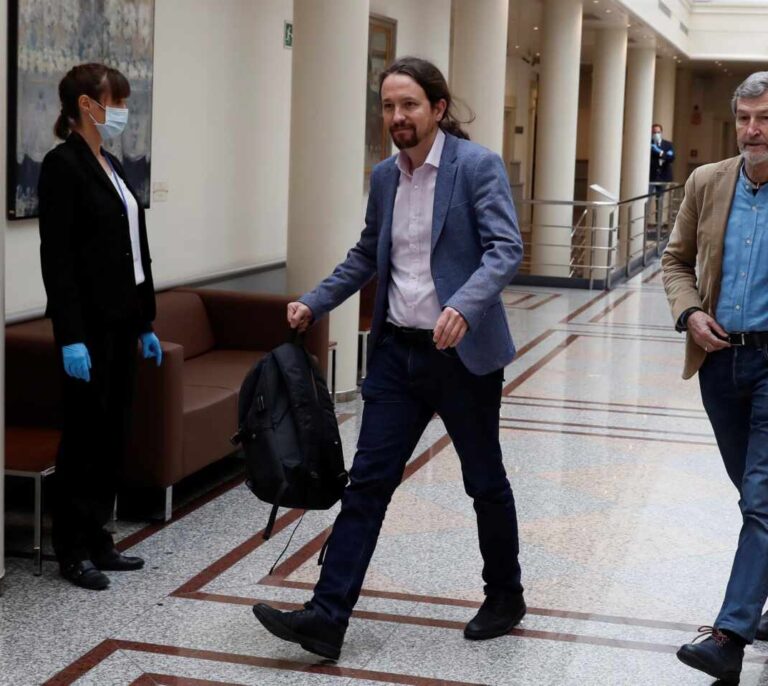 Vox se querella contra Iglesias, su asesora y el fiscal Stampa en la Audiencia Nacional