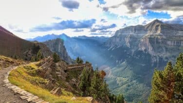 Viajar en tiempos de Covid-19: alternativas para huir de la masificación