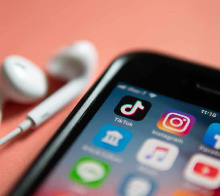 Facebook, TikTok e Instagram Reels: así es la guerra por el nicho de los microvídeos