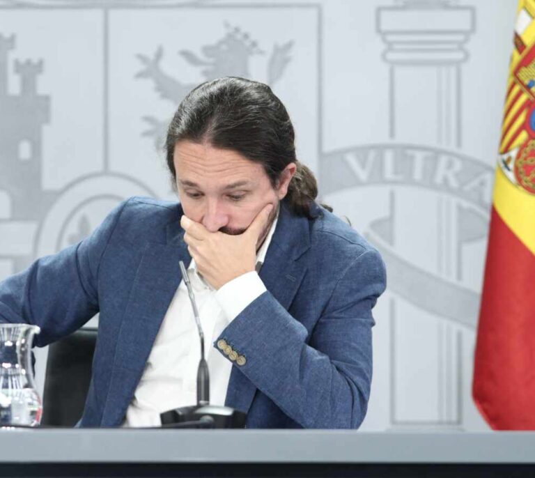 La Fiscalía pide investigar a Podemos por los contratos de la campaña del 28-A