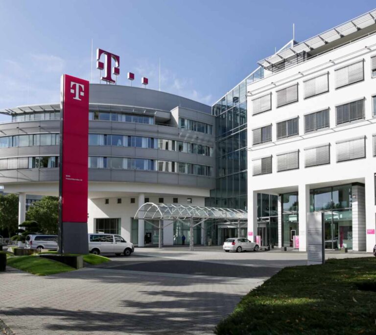 Deutsche Telekom se desmarca de vetos a Huawei "por razones políticas"