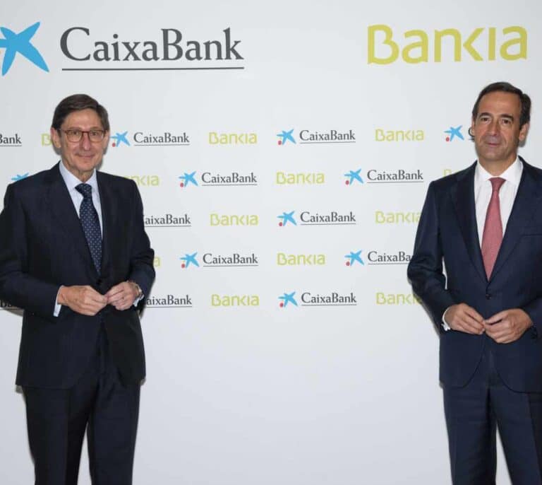 Los accionistas de Bankia y CaixaBank aprobarán la fusión el 1 y el 3 de diciembre