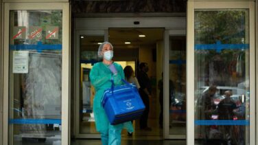 Aumenta la presión hospitalaria y el riesgo de rebrote en Cataluña