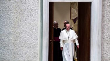 Guardias civiles escriben al Papa para que reprenda a los curas cercanos a ETA