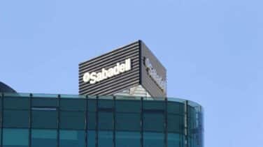 Sabadell recortará su plantilla en 2.000 empleados a través de prejubilaciones