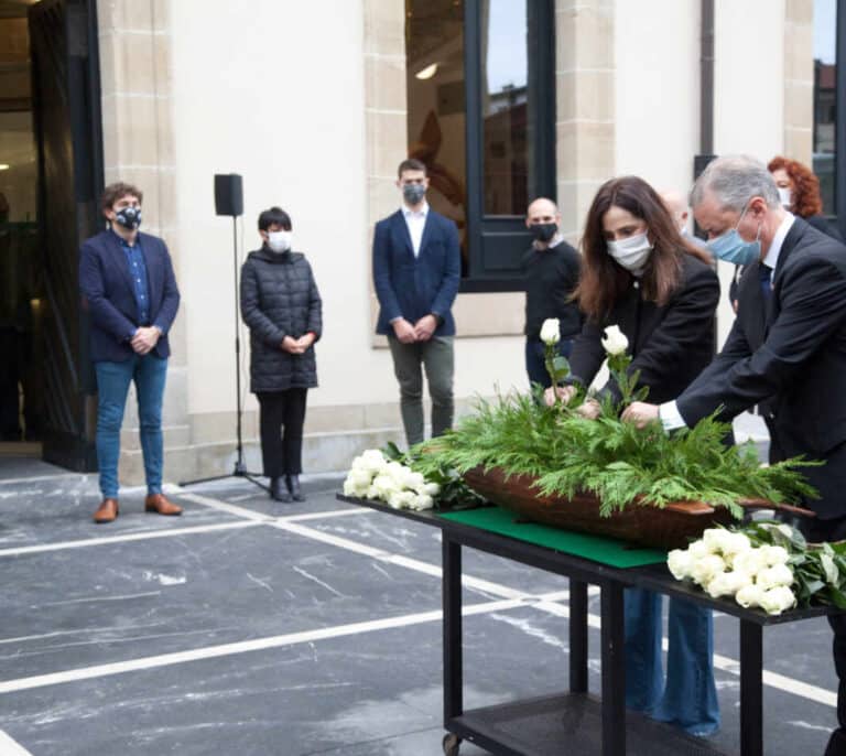 PP y Vox se desmarcan del Día de la Memoria por no recordar sólo a víctimas de ETA