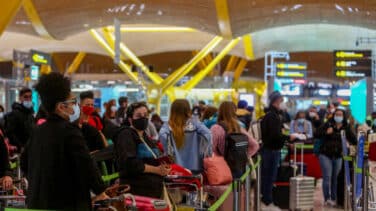 Los aeropuertos españoles ya han perdido más de un millón de vuelos por la pandemia