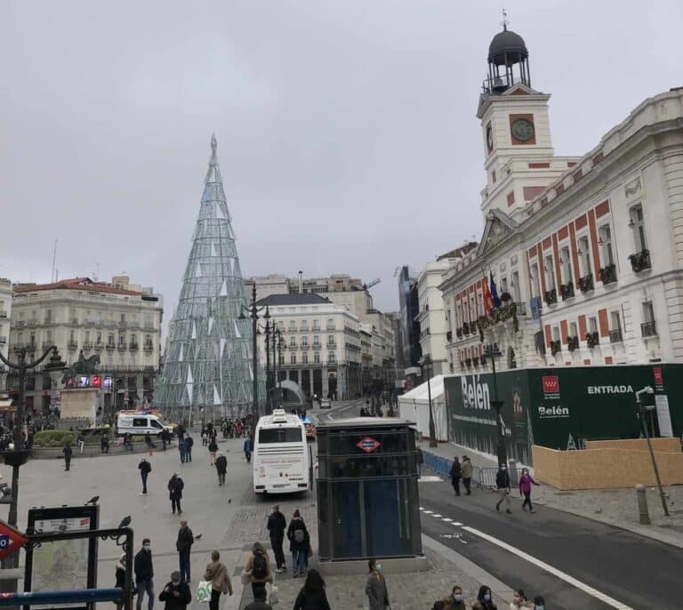 Madrid reduce de 10 a 6 personas todas las reuniones de Navidad