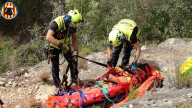 Muere un excursionista en Valencia tras caer 20 metros en una montaña