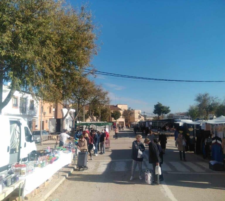 La invisibilidad de los mercadillos: "Si seguimos así, nos vamos a morir de hambre"