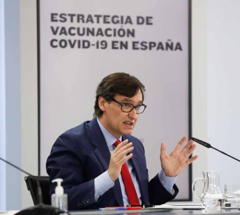 Illa advierte de que "podemos estar al inicio de la tercera ola"