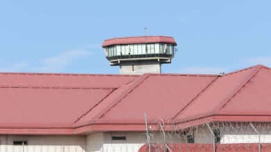 Funcionarios de prisiones estallan tras la fuga de dos peligrosos aluniceros de la cárcel de Valdemoro