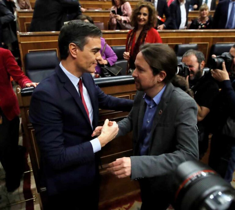 Iglesias recomienda a Sánchez "enviar a Santos Cerdán a Waterloo" para negociar su investidura