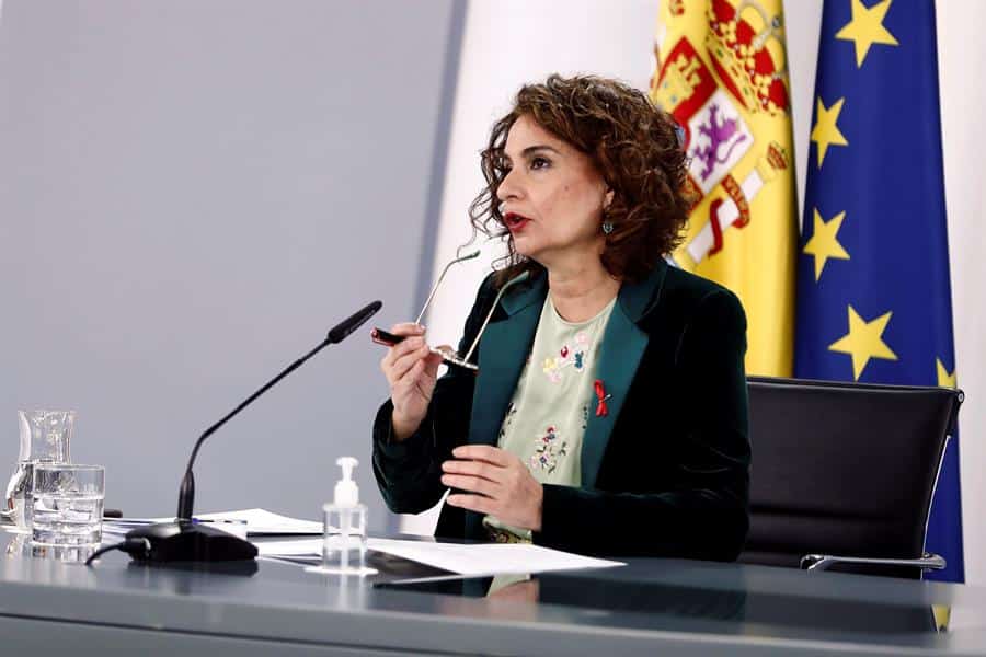La portavoz de Hacienda y ministra de Hacienda, María Jesús Montero.