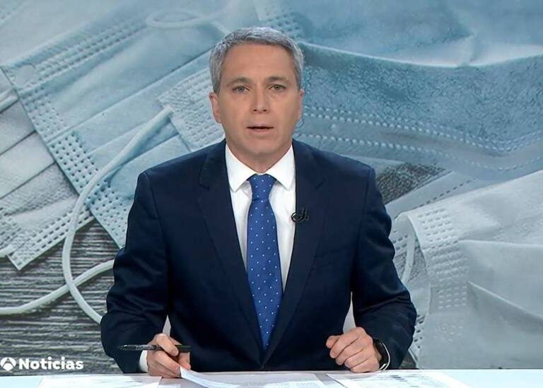 Los informativos de Antena 3 duplican en audiencia a los de La 1 mientras Sánchez carga contra 'la fachosfera'