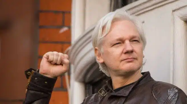 La justicia británica rechaza la extradición de Julian Assange a Estados Unidos