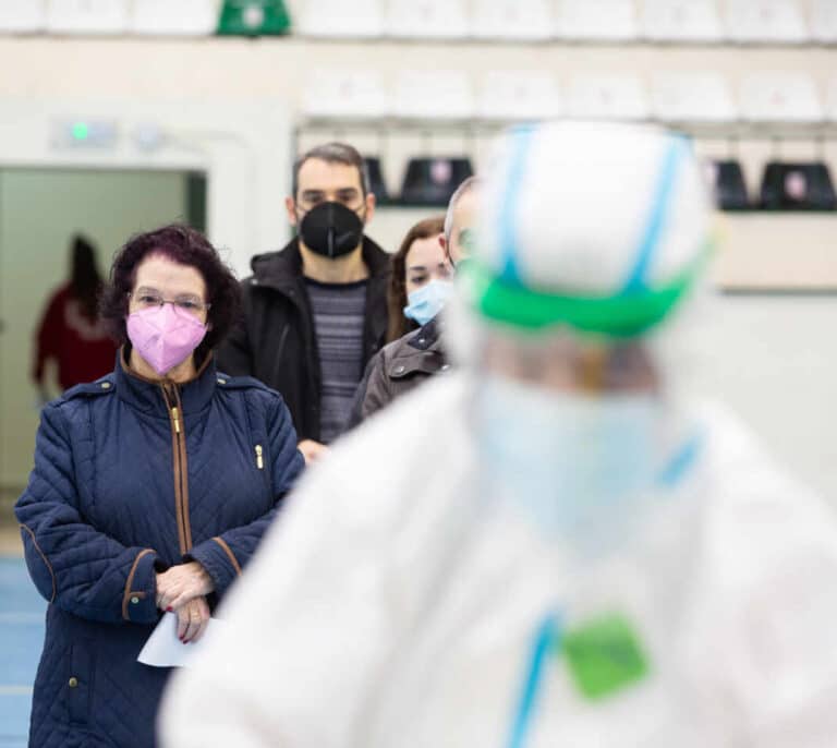 España suma 515 muertos con una incidencia de contagios de 889