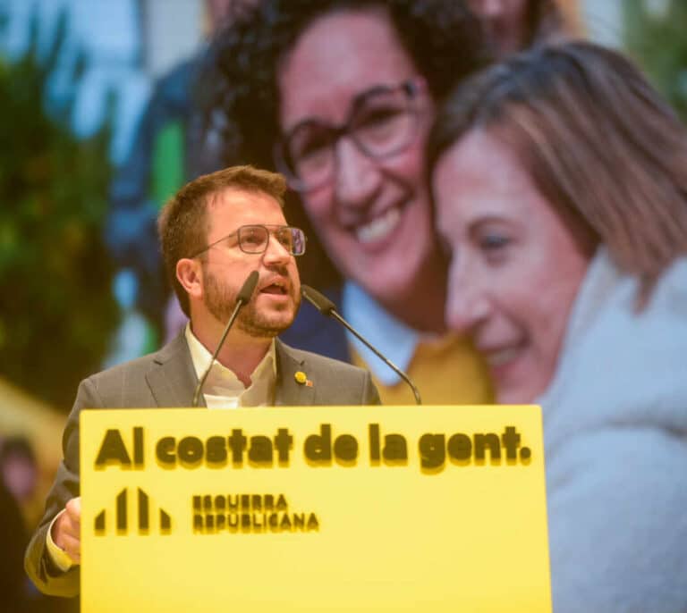 Junqueras amenaza el protagonismo de Illa y Puigdemont en la campaña más reñida