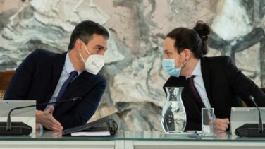Sánchez e Iglesias se reúnen para "rematar los detalles" de su salida del Gobierno