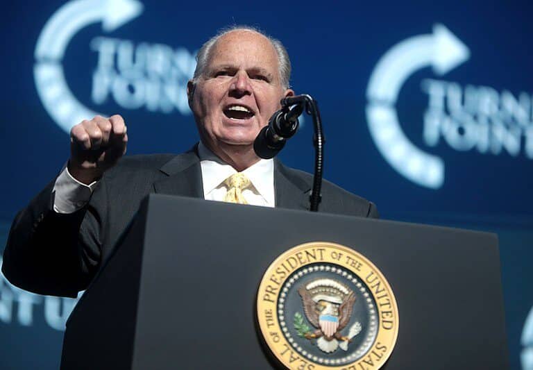 Muere a los 70 años Rush Limbaugh, leyenda de la radio conservadora en Estados Unidos