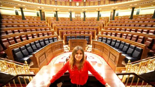 Bea Fanjul (PP): "Estoy orgullosa de que personas con la fuerza moral de Álvarez de Toledo estén en el PP"