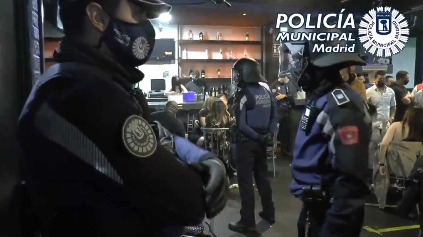 Intervención de Policía Municipal de Madrid en una fiesta ilegal