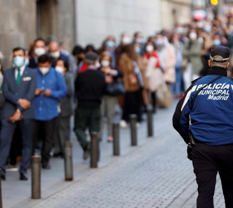 Madrid y Andalucía anticipan un repunte de la cuarta ola tras la Semana Santa