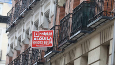 La oferta de vivienda de alquiler cae un 60% en Barcelona en cinco años