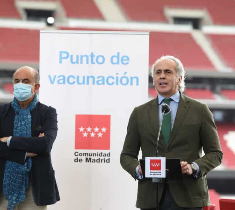 Madrid pide a Sanidad que los menores de 60 años puedan vacunarse voluntariamente con AstraZeneca