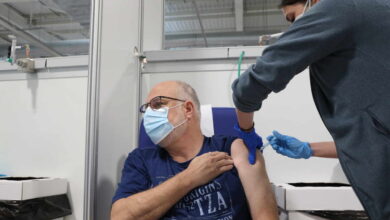 Madrid comienza a vacunar con Pfizer y Moderna a los menores de 60 años