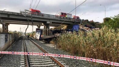 Fallece un camionero tras caer a las vías del tren en Tafalla