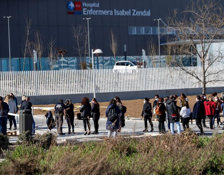 Más Madrid enmienda a Iglesias y descarta cerrar el Zendal para "no despilfarrar un euro más"