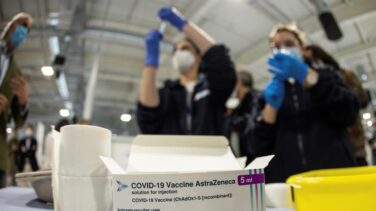 Madrid abre el miércoles la autocita para que se vacunen las personas de 30 a 35 años