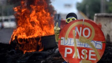 El caos y la violencia paralizan Colombia y ponen a Duque contra las cuerdas