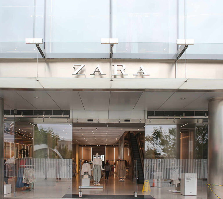 Las fechas clave del Black Friday en las tiendas de ropa y moda: de Zara a Amazon