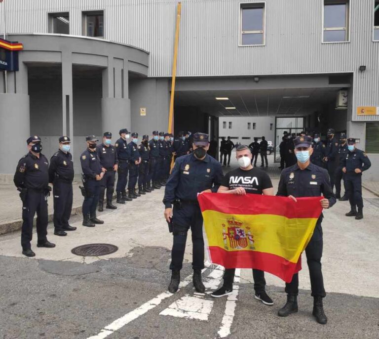 El triste adiós del policía 'caído' en Urquinaona: jubilado a los 45 años por "enfermedad común"
