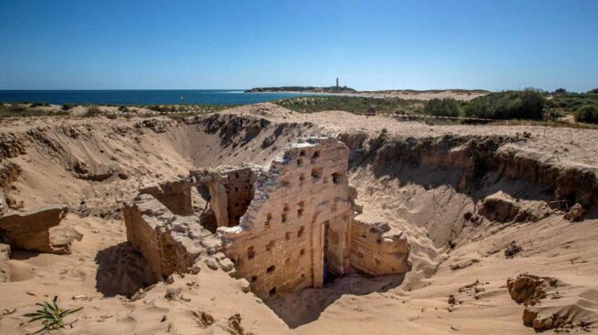 Termas romanas de cuatro metros bajo las dunas de Trafalgar