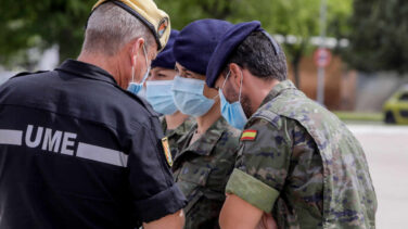 El Gobierno cifra en al menos 1.964 los militares contagiados por coronavirus