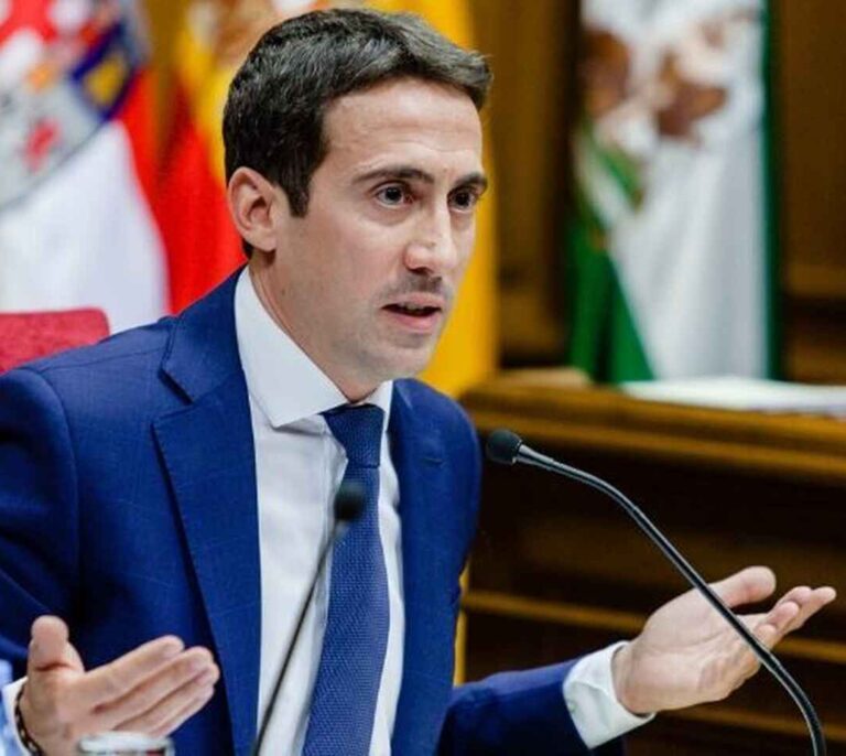 Prisión para el vicepresidente de la Diputación de Almería Óscar Liria por adjudicaciones irregulares