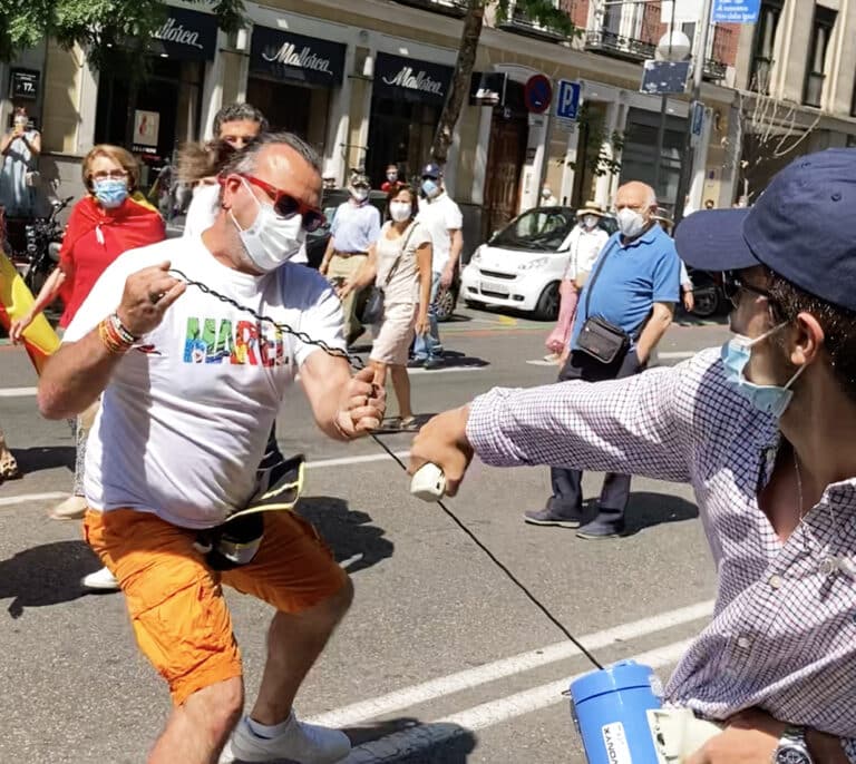 Los saboteadores 'selectivos' de Génova 13: "Contra Almeida y Ayuso no hicimos nada"