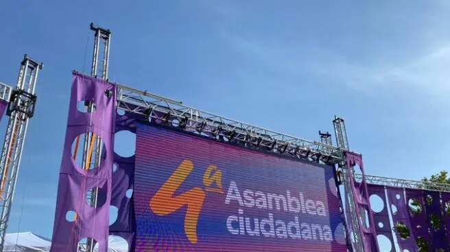 Asamblea de Podemos: abucheos al crítico Fernando Barredo por denunciar la "cacicada" de la dirección