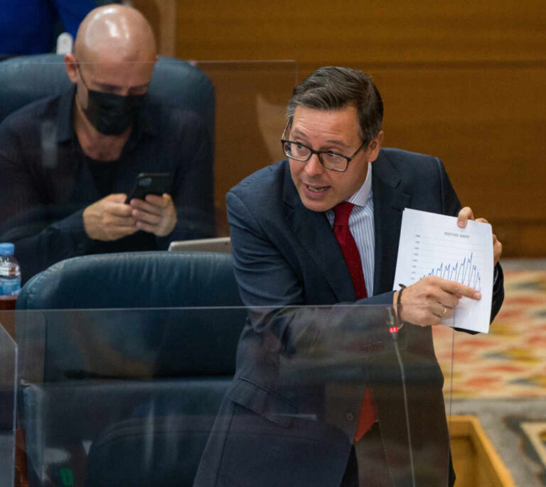 Alfonso Serrano repetirá como portavoz del PP en la Asamblea de Madrid