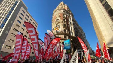 Los trabajadores de las antiguas cajas piden subidas salariales y mejoras en sus préstamos