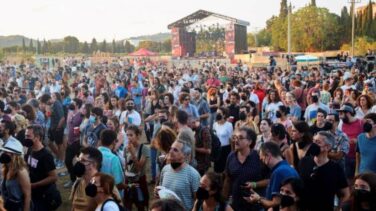 El Festival Vida de Barcelona cierra una edición sin distancia de seguridad que ha reunido a 27.200 personas