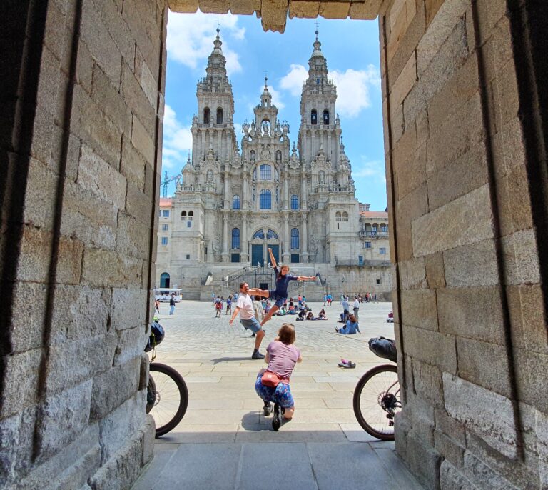 Los peregrinos vuelven al Camino de Santiago