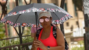 Las temperaturas suben hoy y las lluvias débiles afectarán al extremo norte