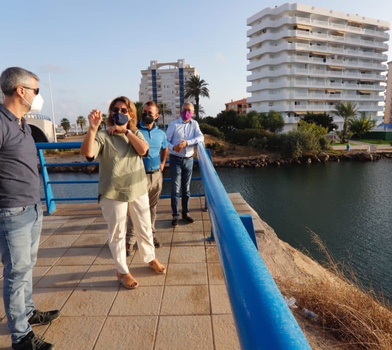 El Mar Menor "no admite" más desarrollo urbanístico ni agrícola, según Ribera
